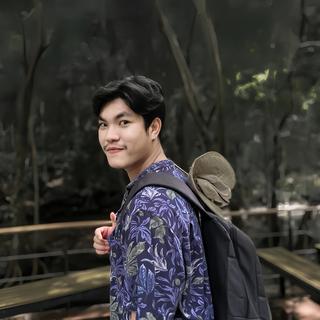 รูปโปรไฟล์ ของ Thinnapat Chaichana