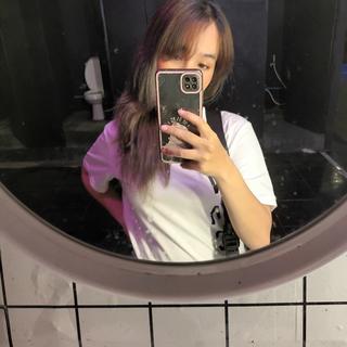 รูปโปรไฟล์ ของ นวรัตน์ วรบุตร