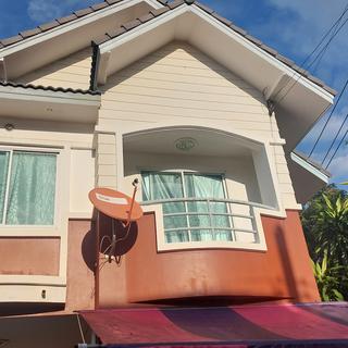 Profile picture of สมโภชน์ สุขเจริญ