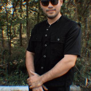 รูปโปรไฟล์ ของ Earth เอิทร์ บัวคำ