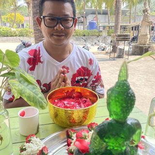 รูปโปรไฟล์ ของ วิชญ์ บารมีหลวงปู่