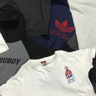 รูปโปรไฟล์ ของ โล๊ะเสื้อผ้า